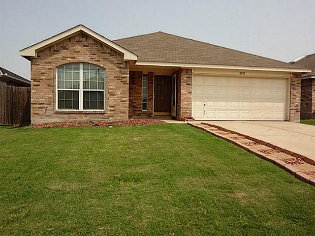 1st image of 1012 Courtney Dr