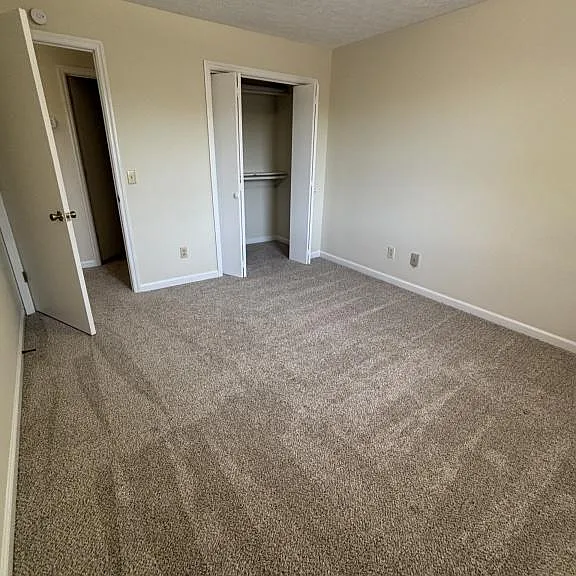 303 Farside Dr #5 — Photo 16