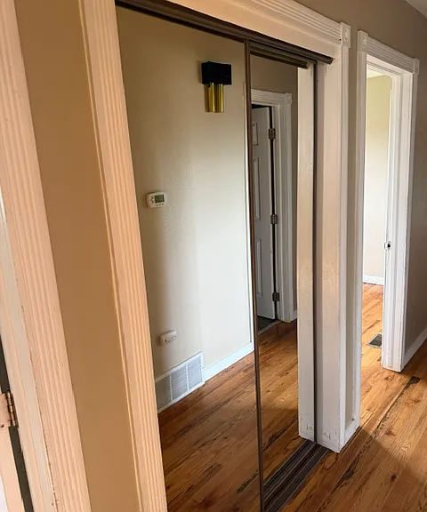 319 Bocage Dr — Photo 10