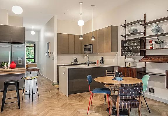3rd image of 264 Greene Ave #1