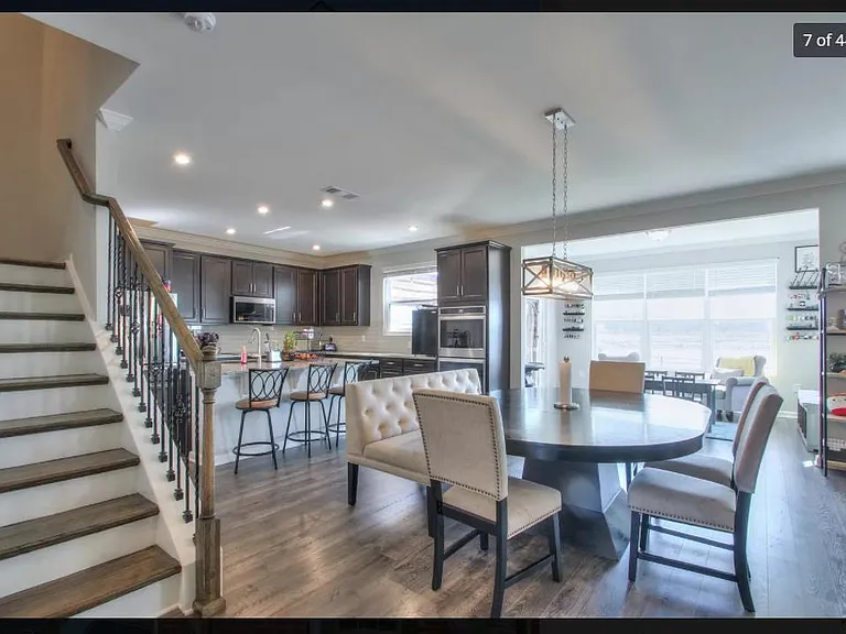 3613 Magpie Ln N — Photo 4