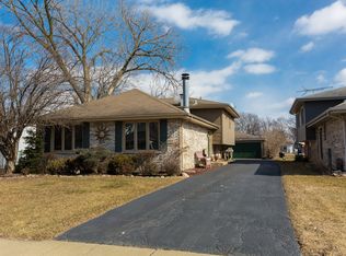 11907 S Leamington Ave, Alsip, IL 60803