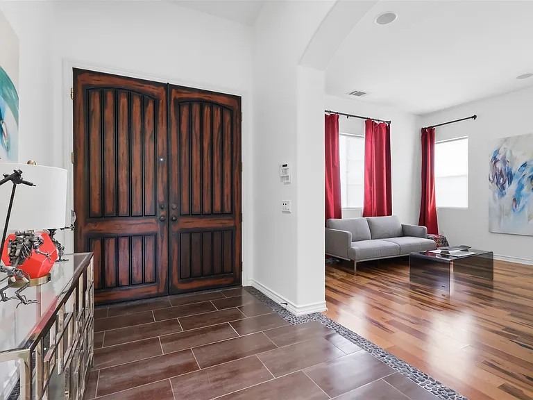 9651 Sagebrush Ave — Photo 6