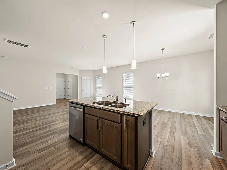 82 Whitesell Way — Photo 13