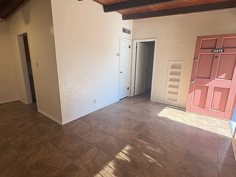 3414 E Lee St #3416 & 3418 — Photo 5