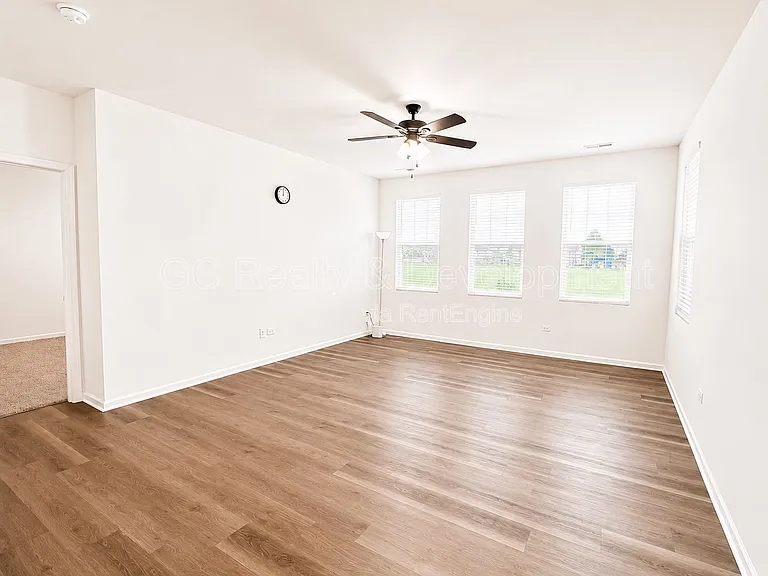 14729 S Greenbriar Dr — Photo 11