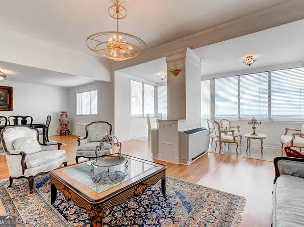 215 Piedmont Ave NE APT 2203, Atlanta, GA 30308