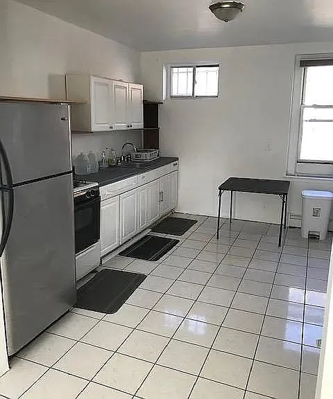 12 Van Reipen Ave #2 — Photo 5