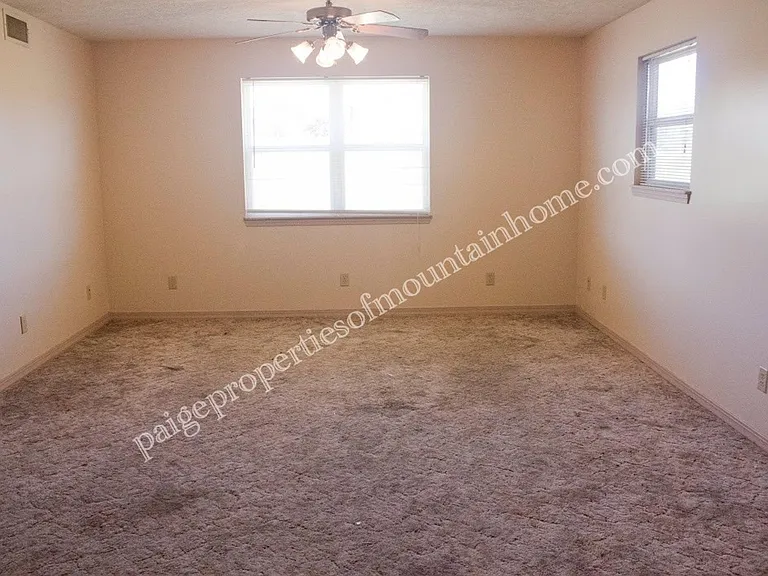 68 North Star Circle — Photo 10