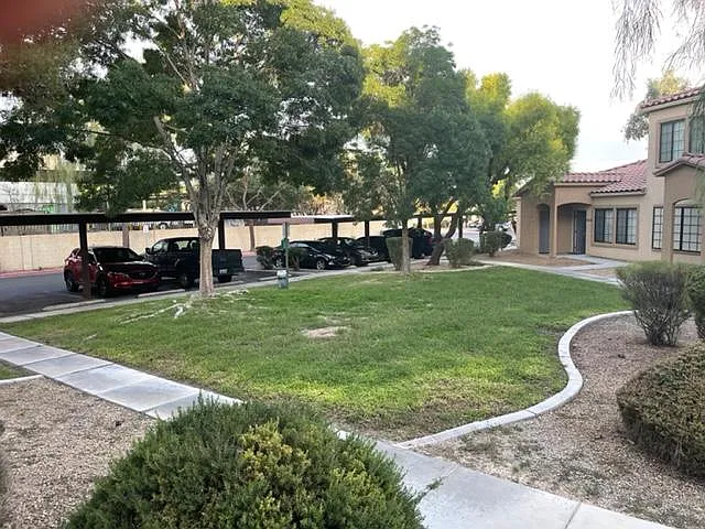 2141 Hussium Hills St — Photo 5
