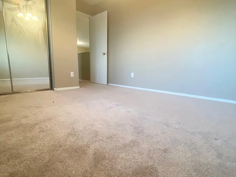 21259 E Via Del Palo — Photo 14