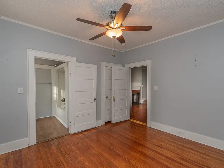 2056 McDowell St — Photo 10