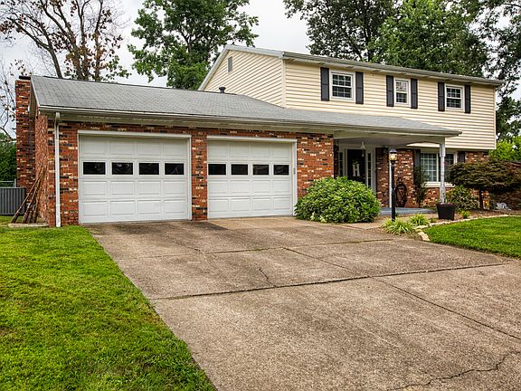 3rd image of 4599 Pine Dr