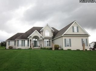 4570 Goodell Rd, Mantua, OH 44255