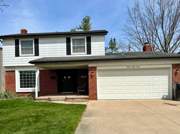 3860 Brookshire St, Trenton, MI 48183