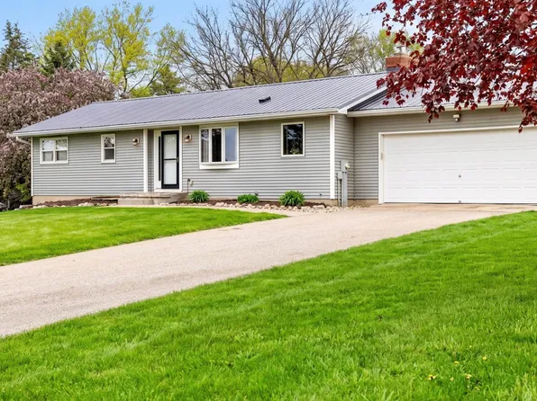4210 Old Deerfield Rd, Deerfield, WI 53531