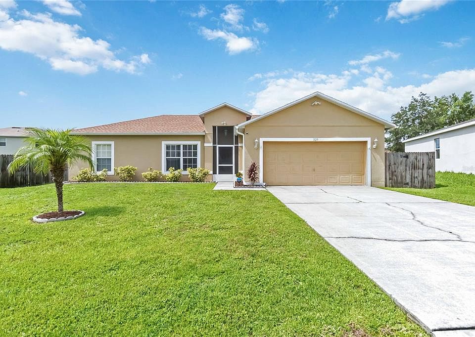 1st image of 829 GLASTONBURY DRIVE