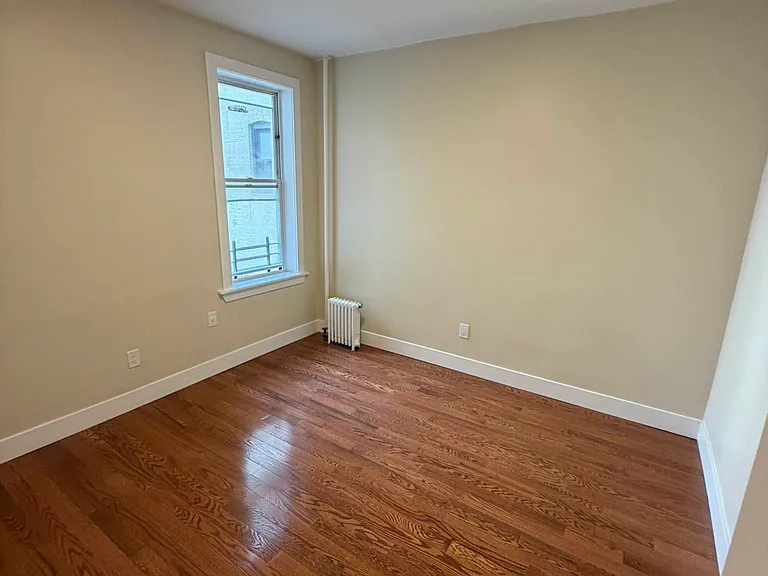30-27 33rd St #2F — Photo 6