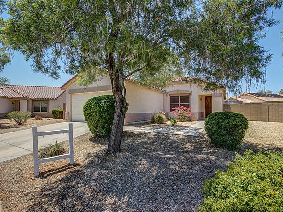 4th image of 15874 W Crocus Dr