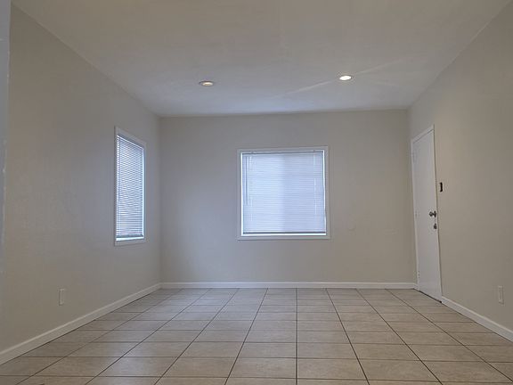 3rd image of 771 W 8th St