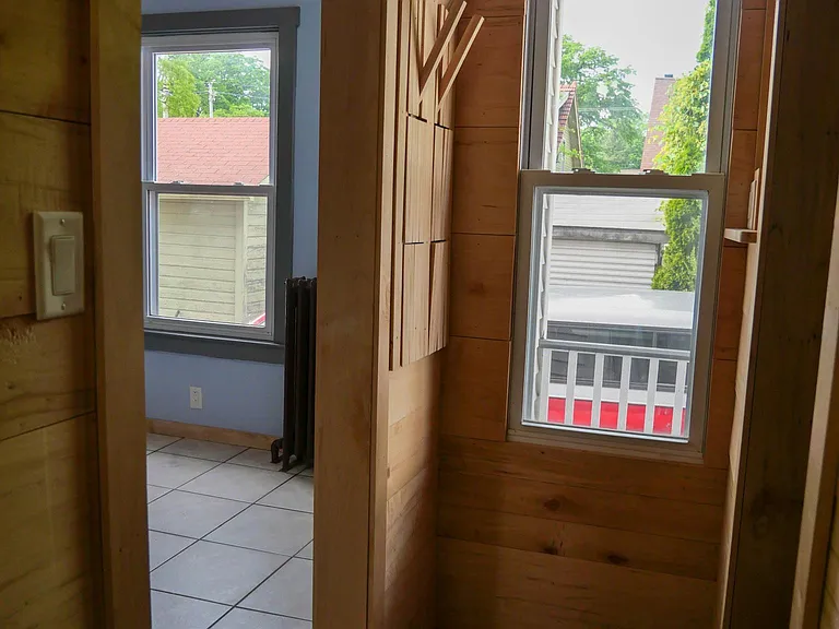 1193 Hall Ave — Photo 11