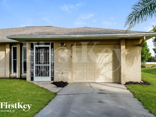 2719 NW 7th Ter, Cape Coral, FL 33993