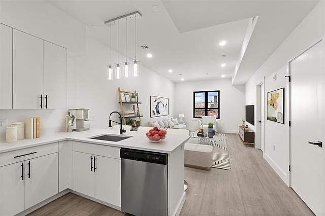 1st image of 425 Avenue C #305