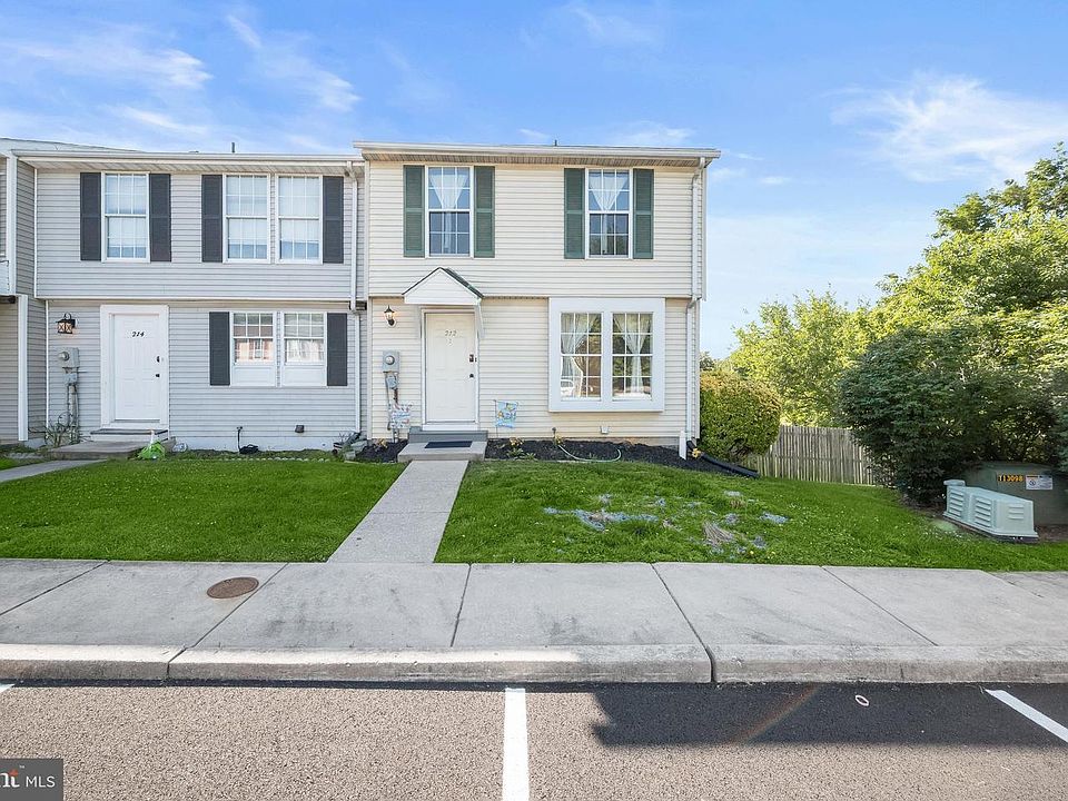 1st image of 212 Lily Ct