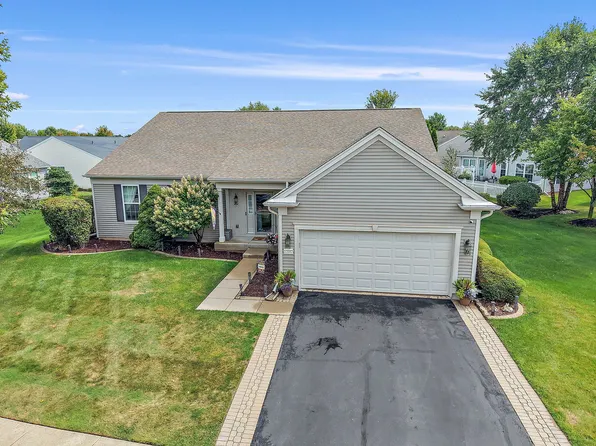 12082 Hideaway Dr, Huntley, IL 60142