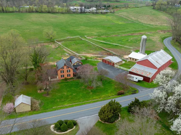 287 Smithville Rd, New Providence, PA 17560