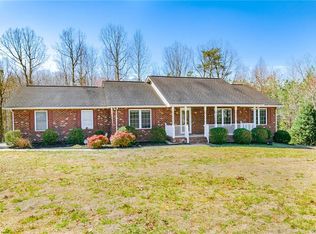 11038 Holly Ridge Ln, Ruther Glen, VA 22546