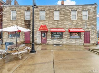 8035 N Broadway St, Saint Louis, MO 63147