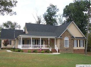 30 Cricket Ln, Sardis, AL 35956