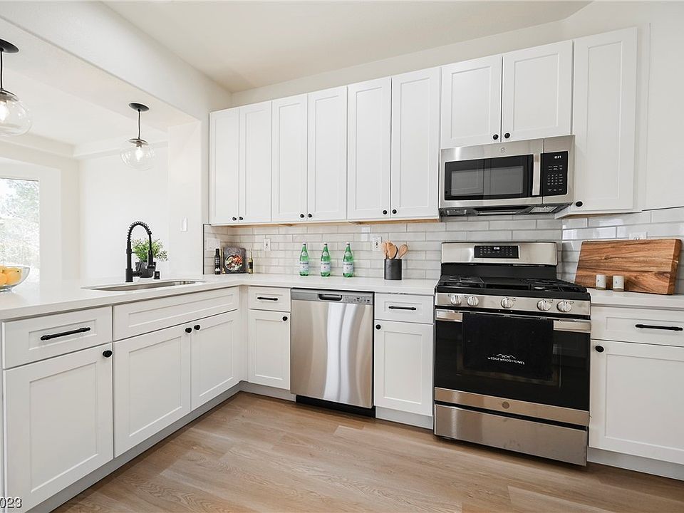 1st image of 10713 Clear Meadows Dr
