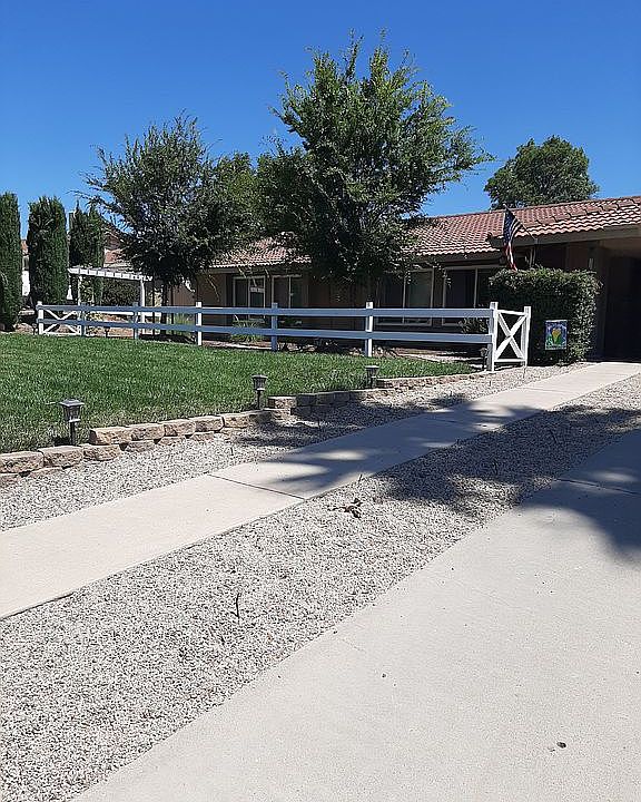 1st image of 15030 Golondrina St