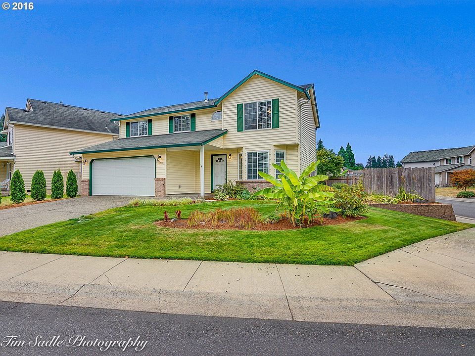 1st image of 10514 NE 25th Pl