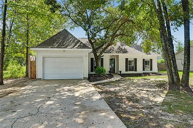 3 bed, 2.0 bath, 1671 sqft, $2,500 — Photo 1