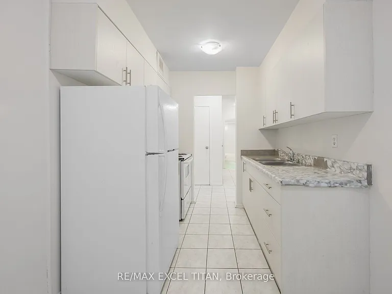 1385 Midland Ave #611 — Photo 13