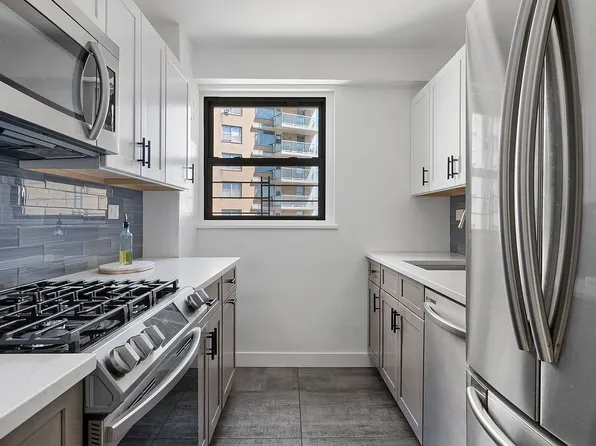 1020 Grand Concourse APT 15W, Bronx, NY 10451