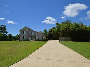 237 Coin Du Lestin Dr, Slidell, LA 70460