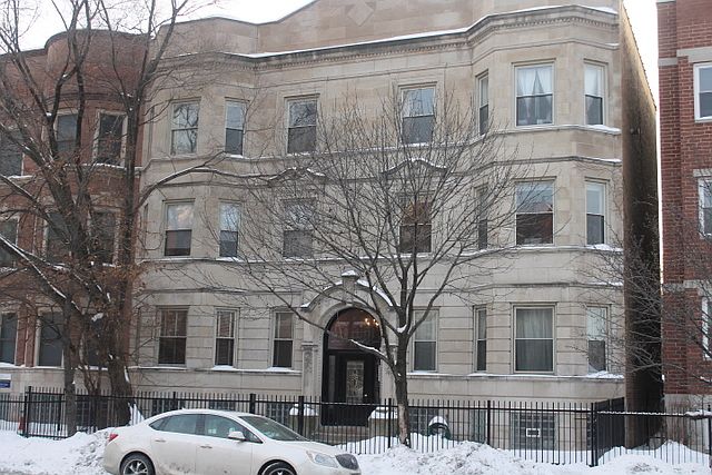 1st image of 4350 S Lake Park Ave #3S