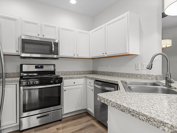 2nd image of 3299 Stratford Ct Unit 2A