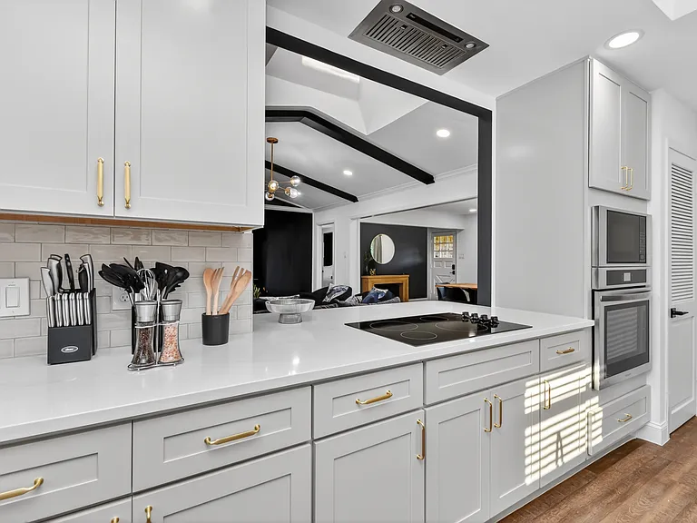 7651 La Bolsa Dr — Photo 14