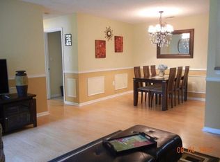8014 Tamarron Dr, Plainsboro, NJ 08536