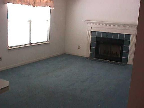 3rd image of 5652 N Portwood Pl