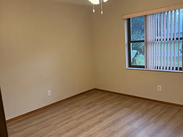 2325 Date Palm Dr — Photo 9
