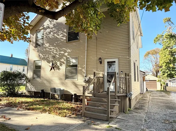 918 W 3rd St, Erie, PA 16507
