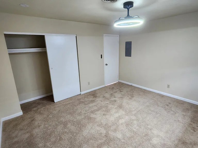 2235 S Maple Ave — Photo 6