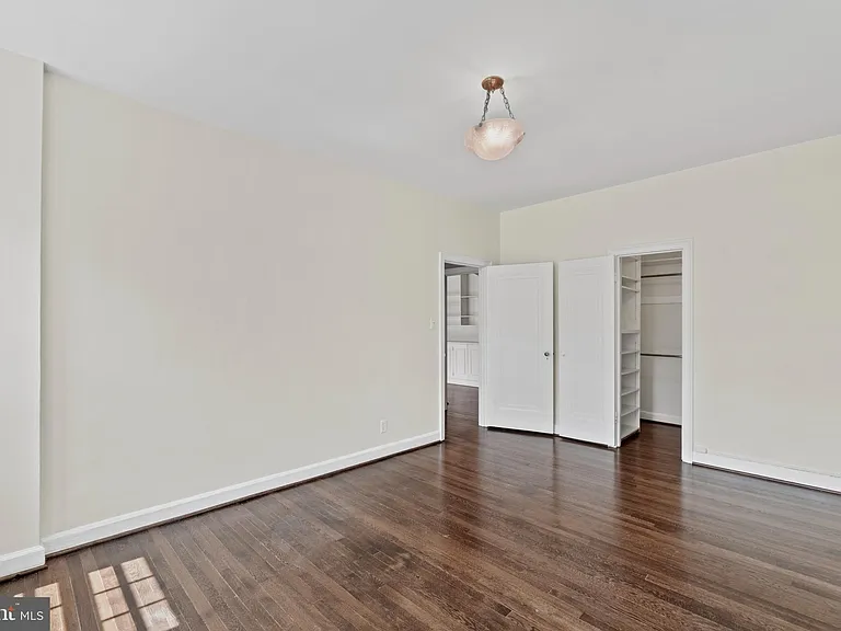 2737 Devonshire Pl NW #110 — Photo 18