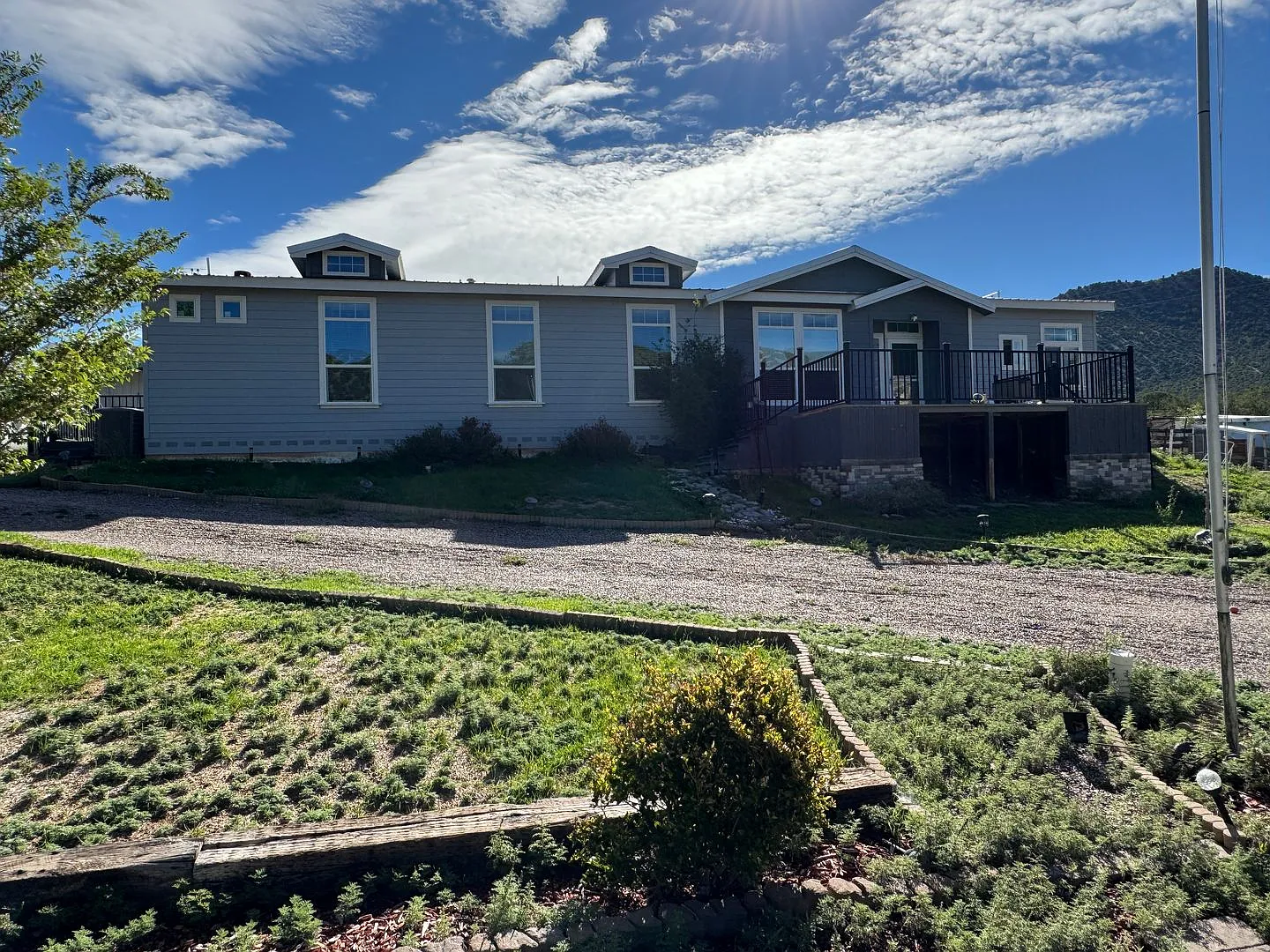 3 Bedroom, 2 Bathroom Home in Golden, NM — Photo 1